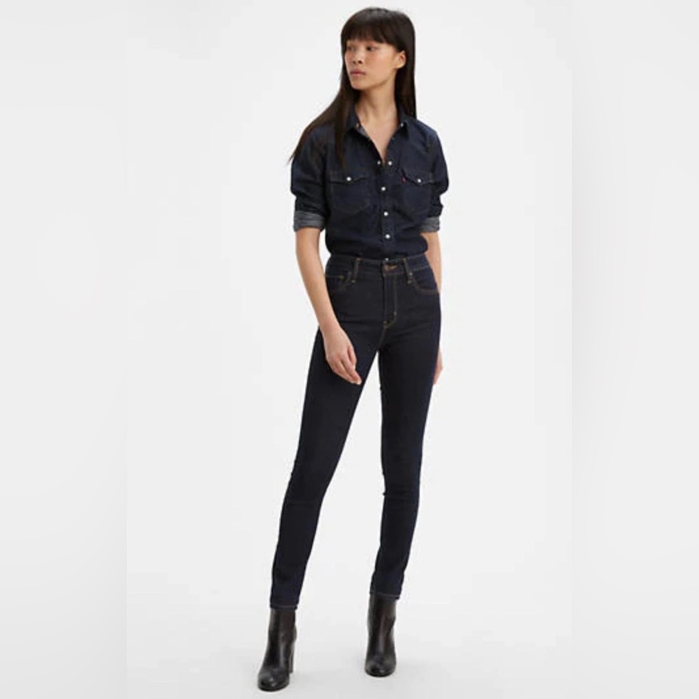 Levi’s 721 high rise skinny, dark indigo